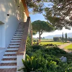 Torre Civette - Wine & Sea Retreat مزرعة للإقامة *